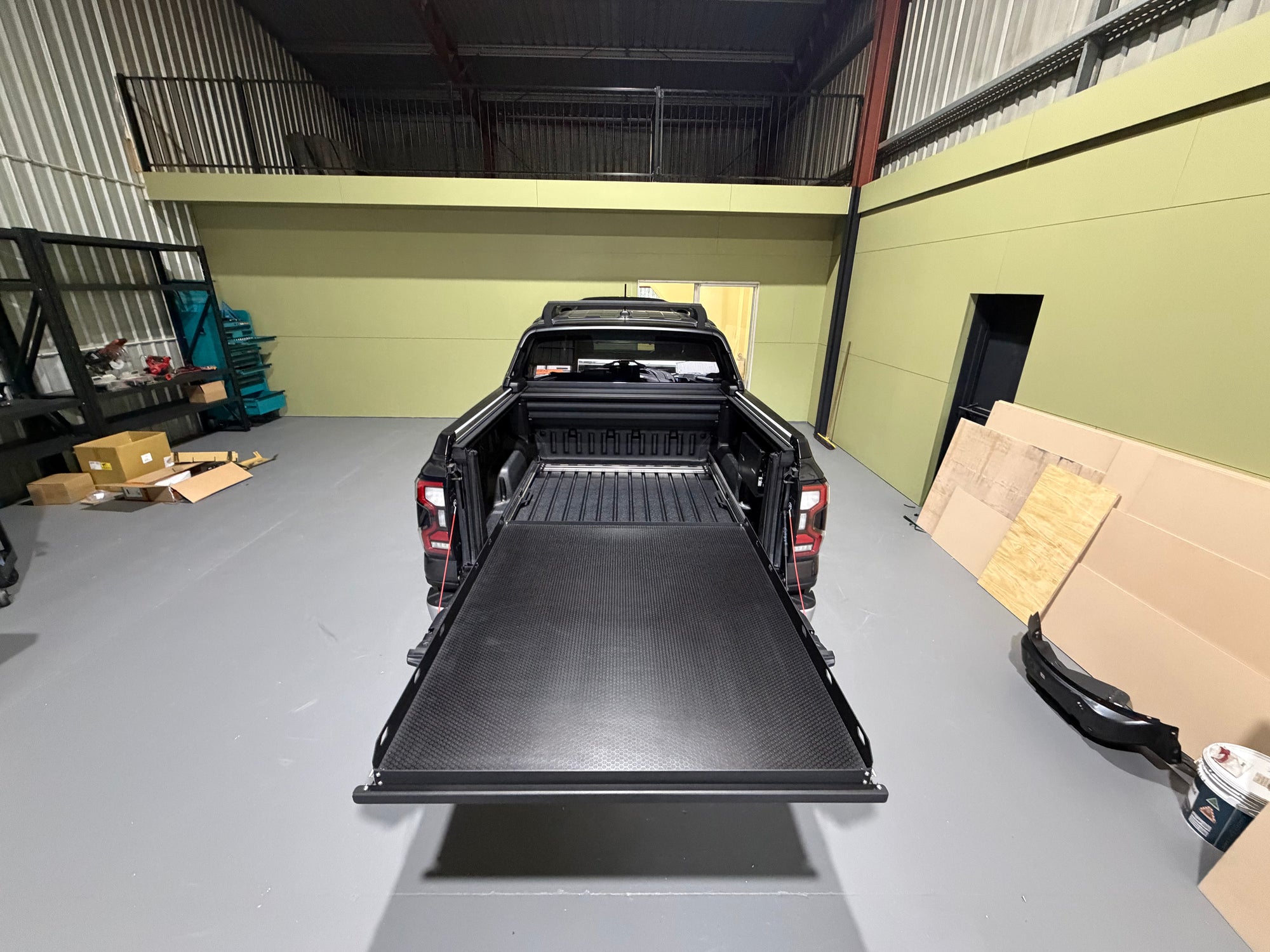 SLED - Tray Mounted
