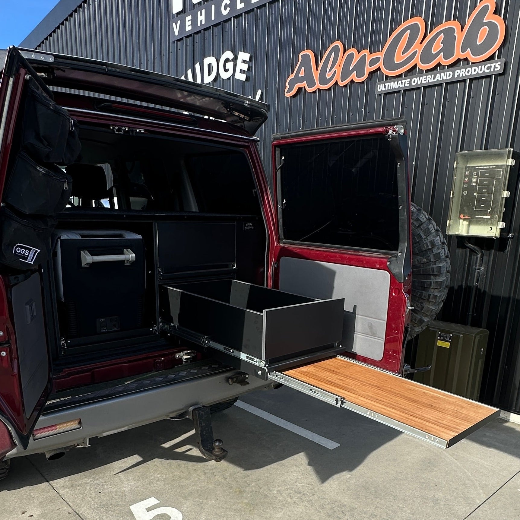 CAMPWAGON - Chest Fridge